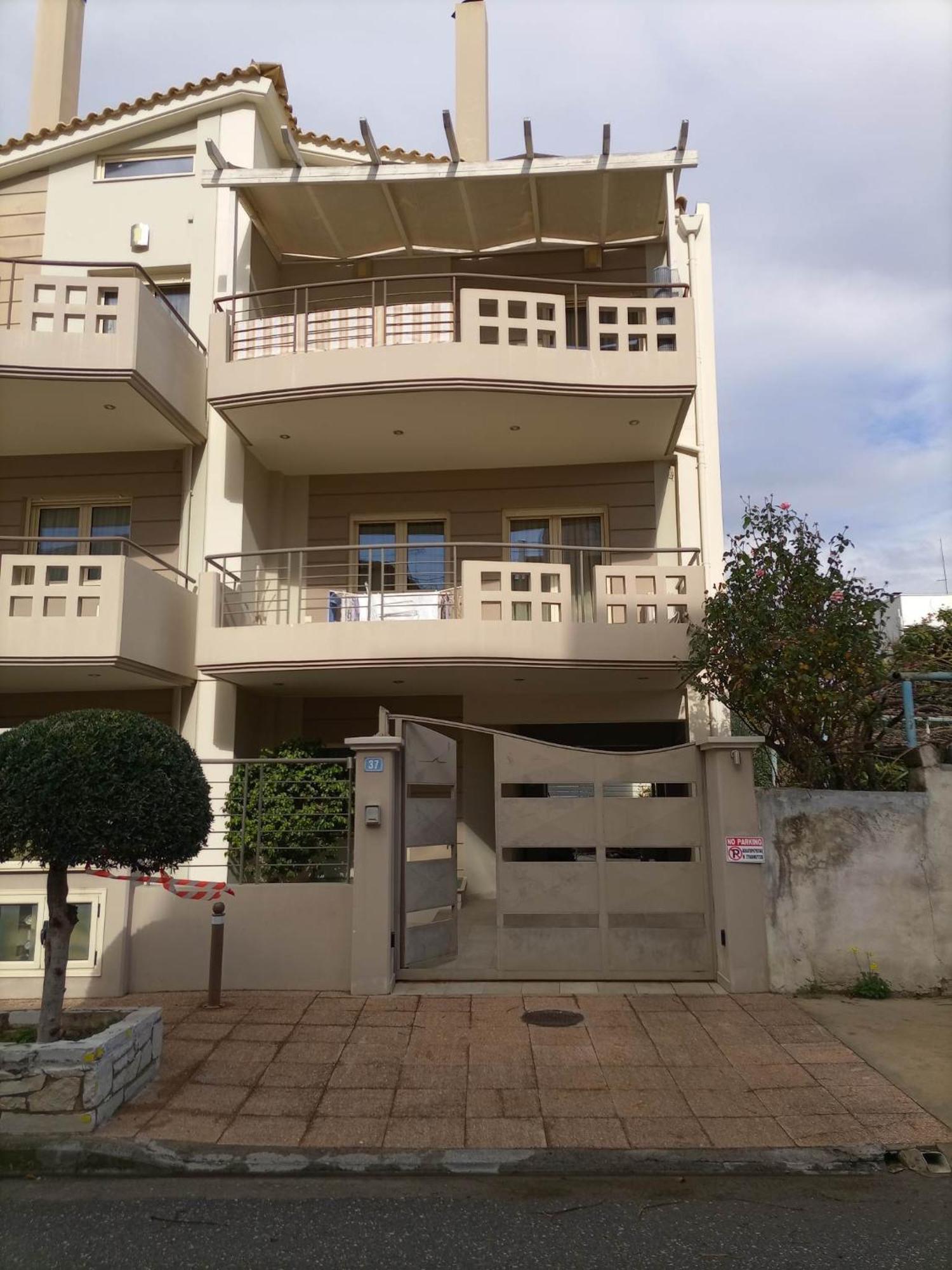 Kalamata Beach Maizonette Ground Floor And Semi-Basement With Yard Luaran gambar